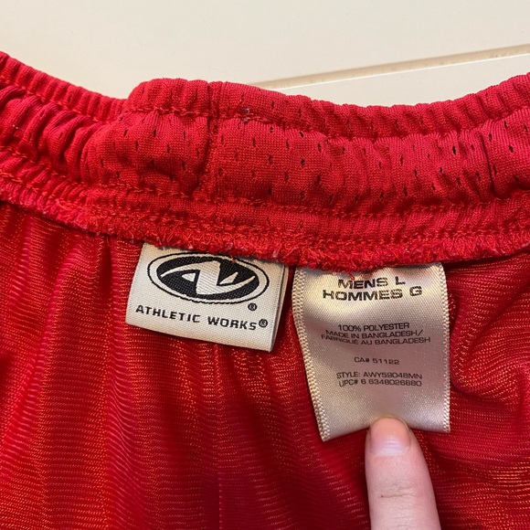 Men’s Basket Ball Short - Picture 3 of 3